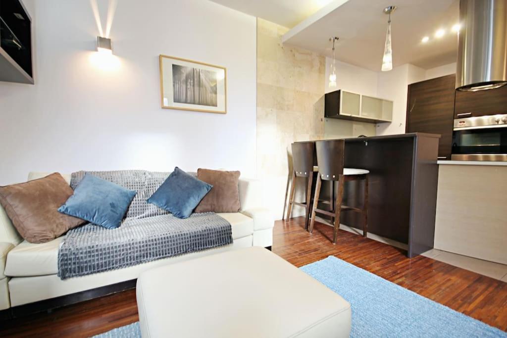 Parkowy Apartament Apartamento *